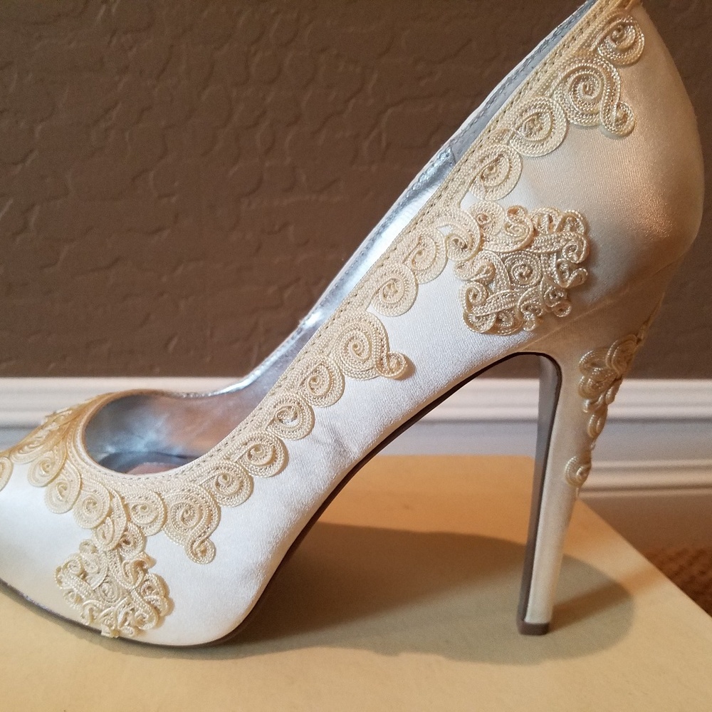 Martinez Valero Olivia Heels